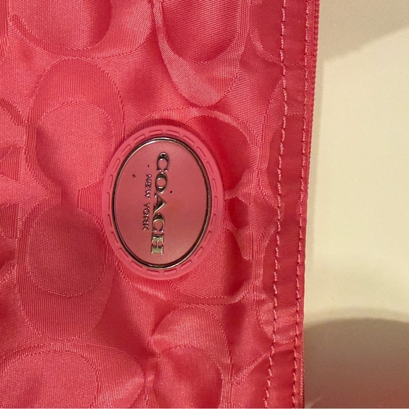 Coach Getaway Signature Nylon Packable Weekender Tote Bag - Picture 6 of 9